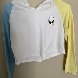 Alien long sleeved croptop